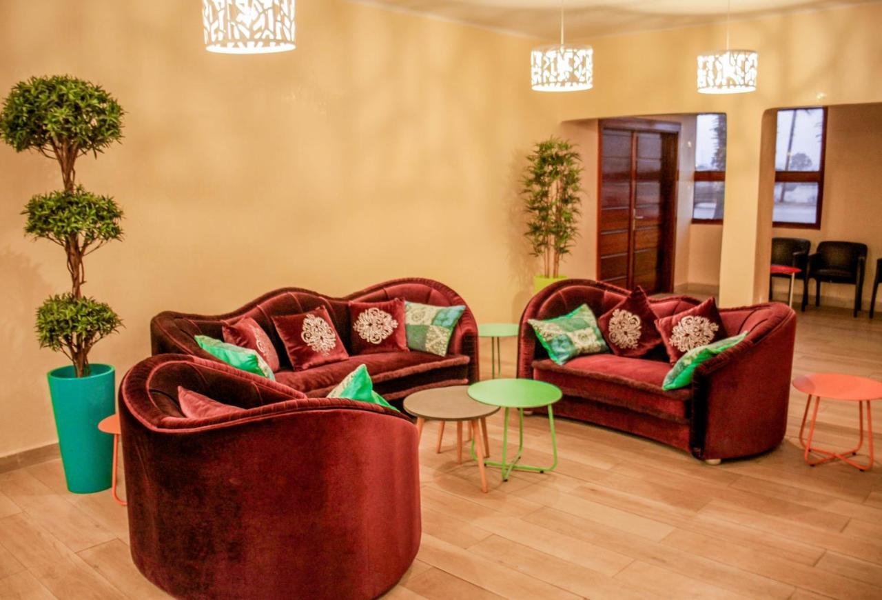 Assam Hotel Кенитра Екстериор снимка